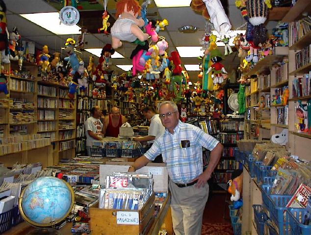 99n0uubooks.jpg (280649 bytes)